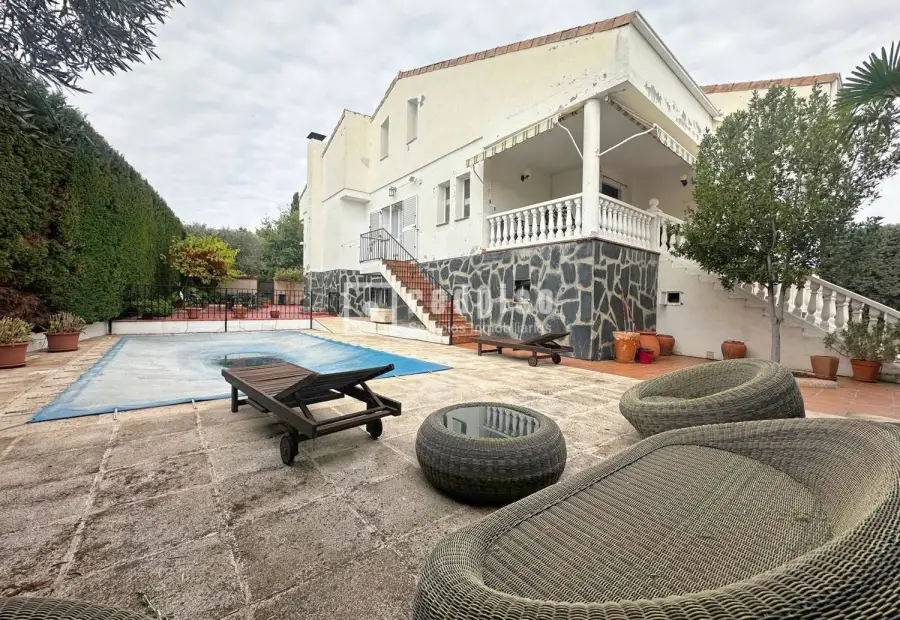 Chalet en venta en Cobisa, Toledo en Cobisa