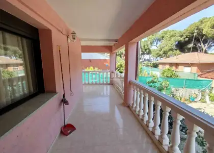 Chalet en venta en Lugar Pinar de Almorox, Distrito Único, Almorox, Toledo en Almorox