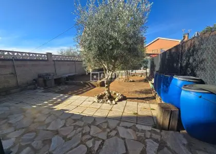Chalet en venta en Pioz, Guadalajara en Pioz