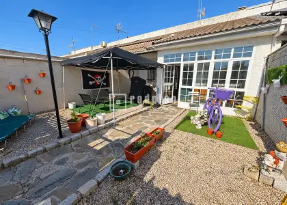 Chalet en venta en Trijueque, Guadalajara en Trijueque