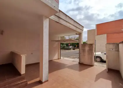 Chalet pareado en venta en calle Igualdad en Miguelturra