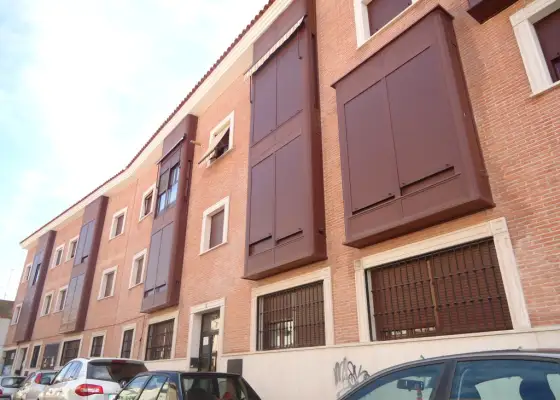 Duplex de 4 dormitorios. Centrico. Seminuevo. Garaje. en Manzanares