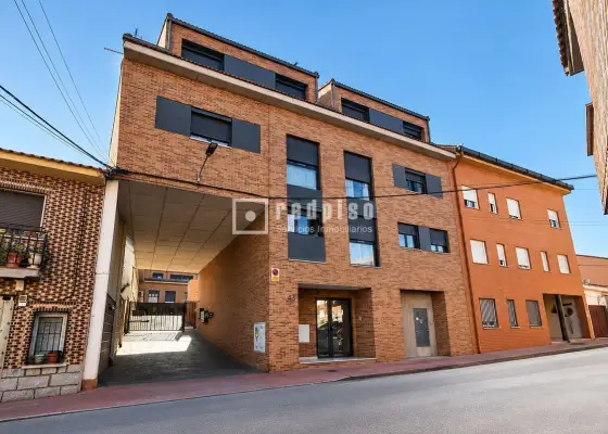 Dúplex en venta en Casarrubios del Monte, Toledo en Casarrubios del Monte