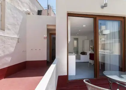 Estudio en piso compartido en Alicante- Solo chicas en Alicante (Alacant)