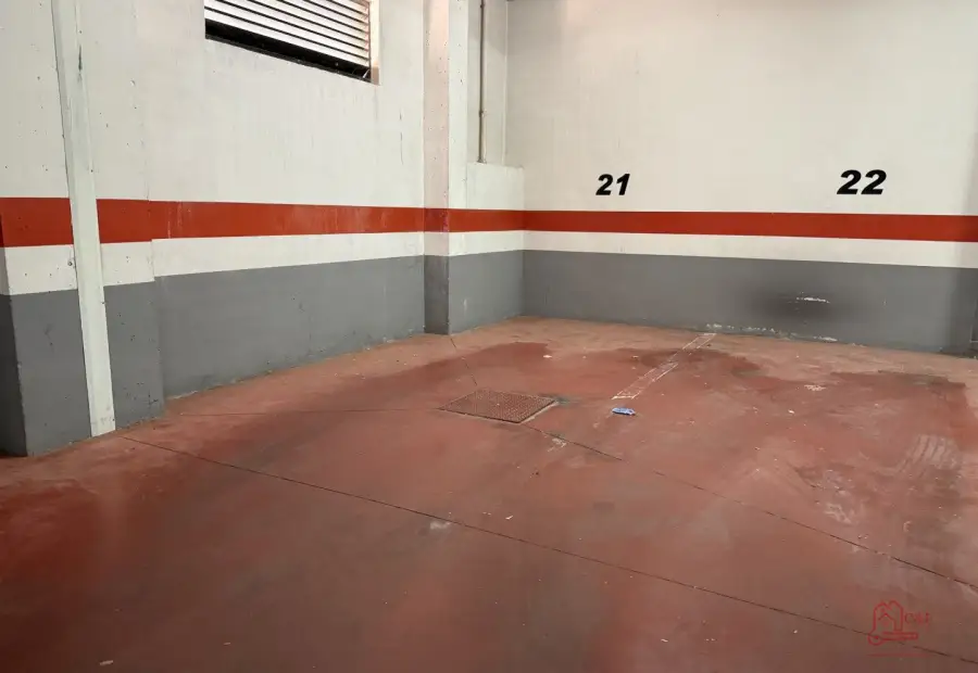 Garaje en venta en Alcanzar De San Juan, Travesia De Goya, de 10 m2 por 11.500 €, Ref. 0341 en Alcanzar de San Juan
