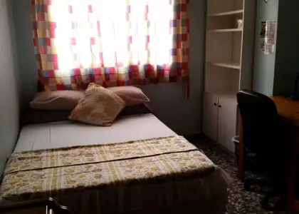 Habitación en piso compartido de 1 dormitorio en alquiler en Murcia en Murcia