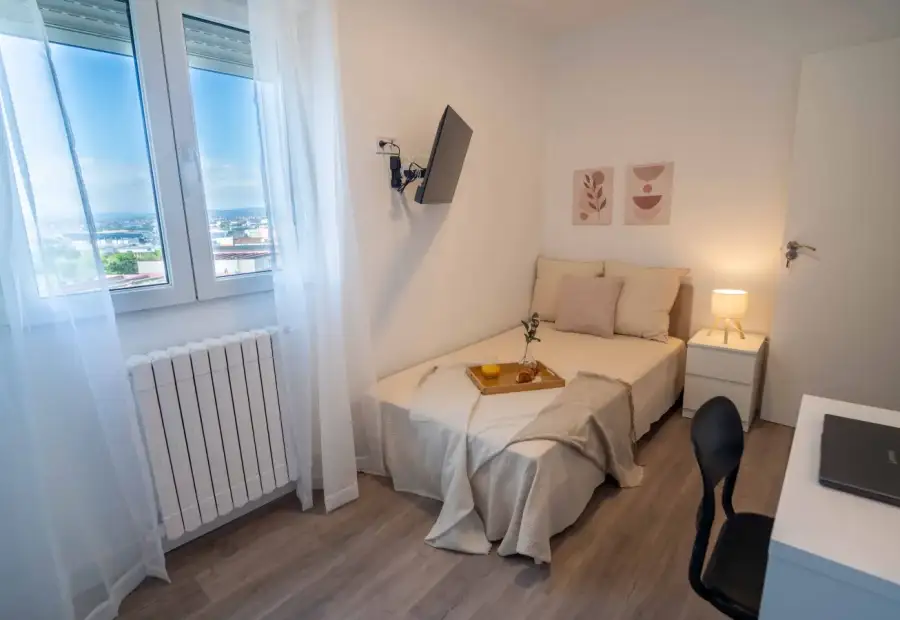 Habitación en piso compartido de 1 dormitorio en Santander, todos los gastos incluidos. en Santander