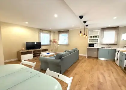 Habitación en piso compartido de 2 dormitorios en alquiler en Las Ventas de Retamosa, todos los gastos incluidos. en Toledo
