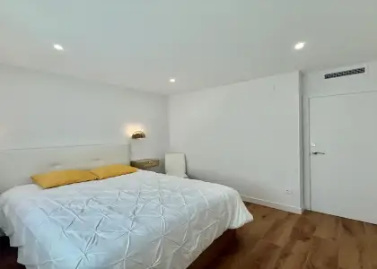Habitación en piso compartido de 2 dormitorios en alquiler en Las Ventas de Retamosa, todos los gastos incluidos. en Toledo