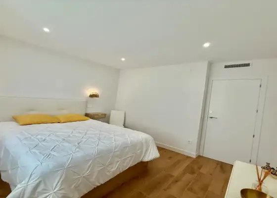 Habitación en piso compartido de 2 dormitorios en alquiler en Las Ventas de Retamosa, todos los gastos incluidos. en Toledo