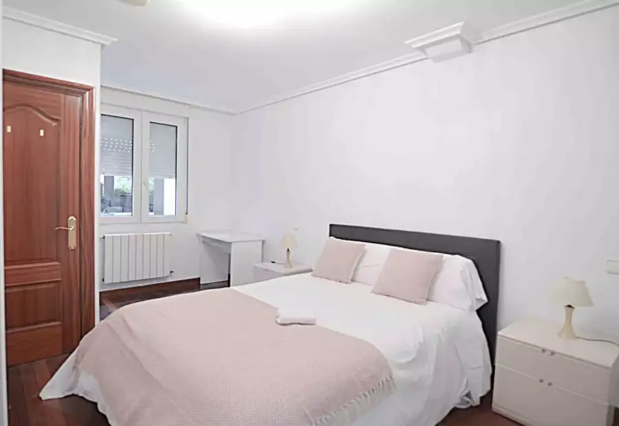 Habitación en piso compartido de 2 habitaciones en Santander, solo para estudiantes. en Santander
