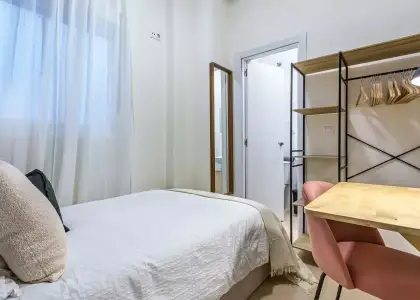 Habitación en piso compartido de 20 dormitorios en Centro Histórico. en Málaga