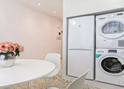 Habitación en piso compartido de 3 habitaciones en Alicante, ideal para mujeres. en Alicante (Alacant)