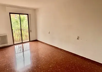 Habitación en piso compartido de 3 habitaciones en alquiler en Fígares en Granada