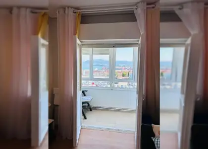 Habitación en piso compartido de 3 habitaciones en Santander, ideal para profesionales y estudiantes. en Santander