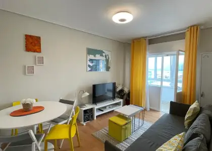 Habitación en piso compartido de 3 habitaciones en Santander, ideal para profesionales y estudiantes. en Santander