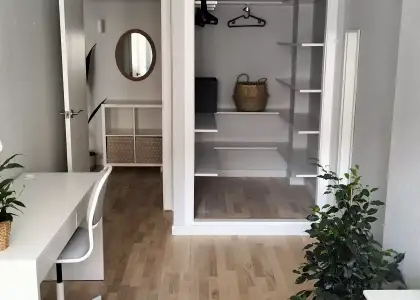 Habitación en piso compartido de 4 habitaciones en Alicante - Solo mujeres profesionales en Alicante (Alacant)