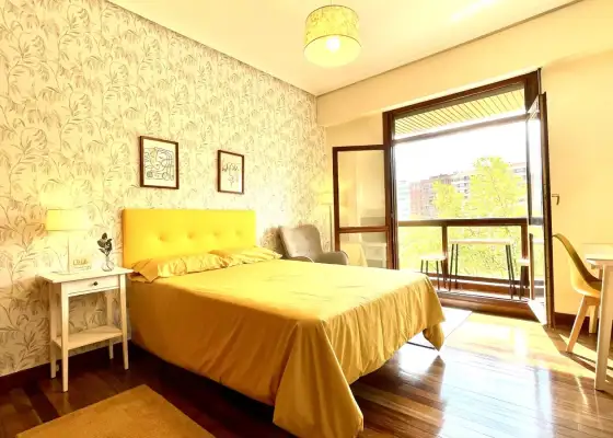 Habitación en piso compartido de 5 dormitorios en alquiler en Castaños, con todos los gastos incluidos en Bilbao