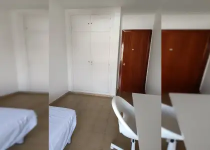 Habitación en piso compartido de 6 habitaciones en Oliveros, ideal para profesionales y estudiantes. en Almería