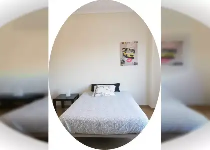 Habitación en piso compartido de 6 habitaciones en Zaragoza, gastos incluidos. en Zaragoza