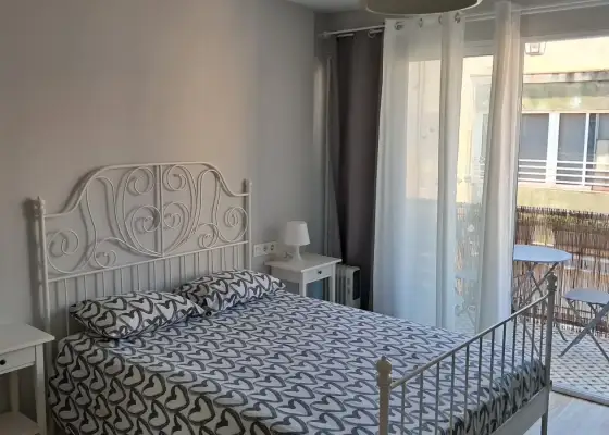 Habitación en piso compartido en Alicante (Alacant)