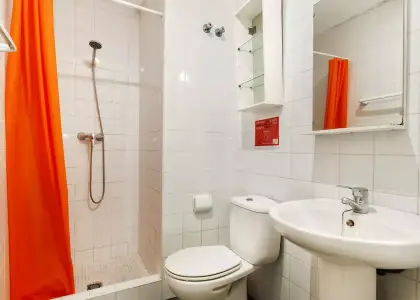 Habitación en piso compartido en Alicante- Solo chicas en Alicante (Alacant)