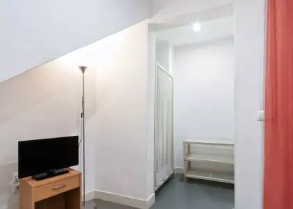 Habitación en piso compartido en Alicante- Solo chicas en Alicante (Alacant)