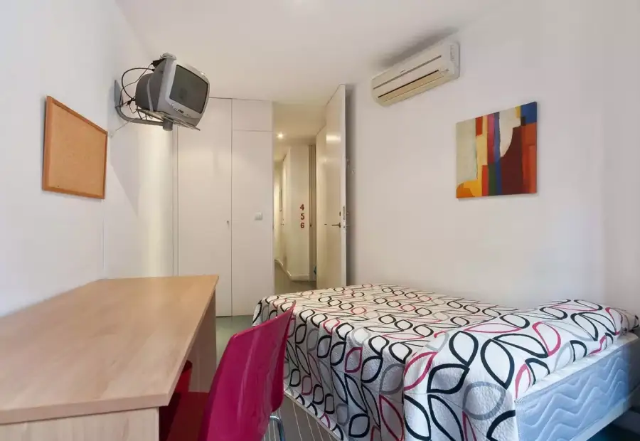Habitación en piso compartido en Alicante- Solo chicas en Alicante (Alacant)