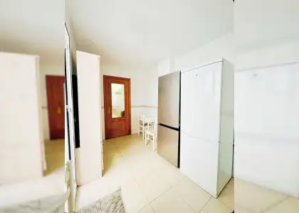 Habitación en piso compartido en Almería en Almería