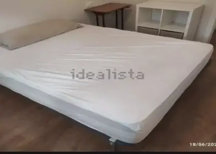 Habitación en piso compartido en Almería en Almería