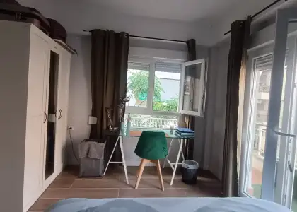 Habitación en piso compartido en alquiler en Alicante, todos los gastos incluidos. en Alicante (Alacant)