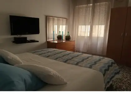 Habitación en piso compartido en alquiler en Aspe, todos los gastos incluidos. en Alicante (Alacant)
