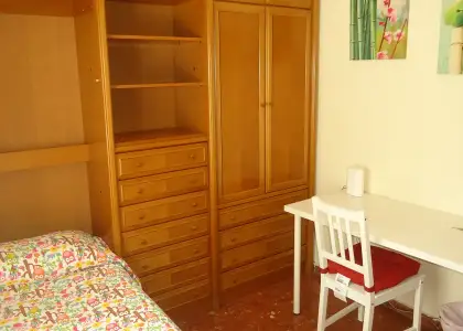 Habitación en piso compartido en Córdoba en Córdoba
