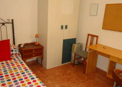 Habitación en piso compartido en Córdoba en Córdoba