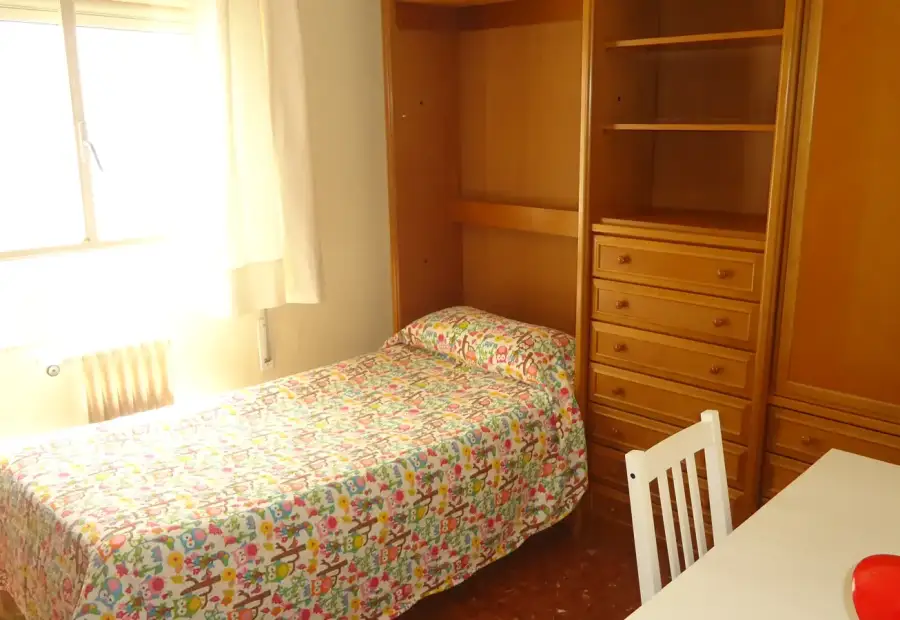 Habitación en piso compartido en Córdoba en Córdoba