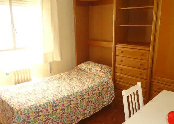 Habitación en piso compartido en Córdoba