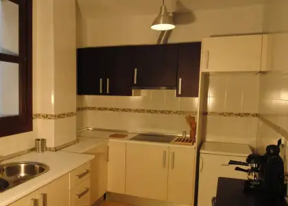 Habitación en piso compartido en Granada en Granada
