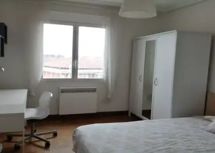 Habitación en piso compartido en Pamplona en Pamplona