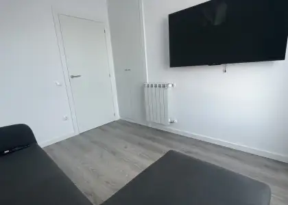 Habitación en piso compartido en Santa Cruz de Bezana en Santander