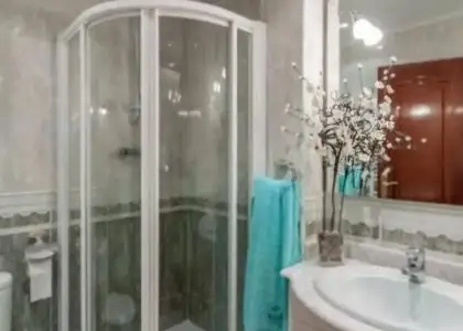 Habitación en piso compartido en Torrelavega en Santander