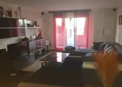 Habitación en piso compartido en Zaragoza en Zaragoza