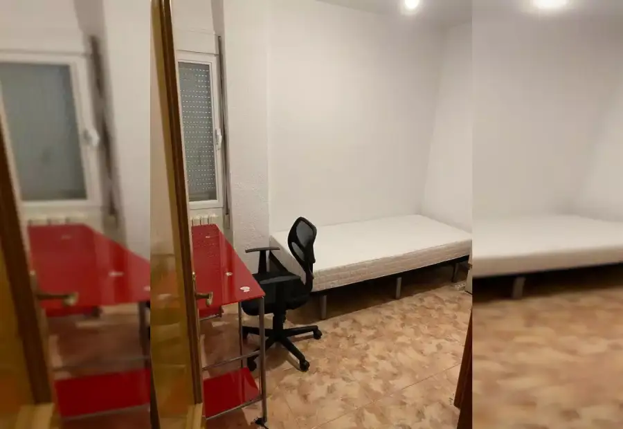 Habitación en piso compartido en Zaragoza en Zaragoza