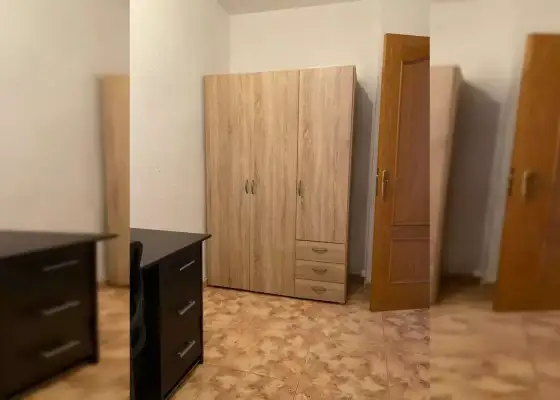 Habitación en piso compartido en Zaragoza