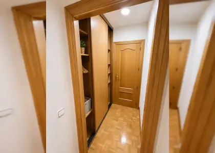 Habitación en un apartamento compartido de 4 habitaciones en Azpilagaña. en Pamplona