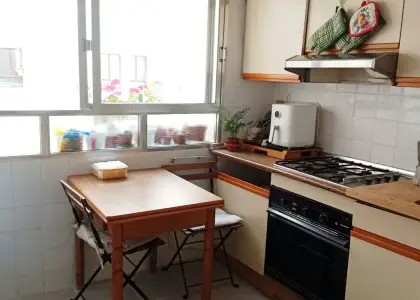 Habitación en un apartamento compartido de 5 habitaciones en alquiler en el Centro Histórico. en Almería