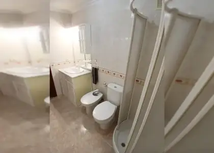 Habitación en un apartamento compartido de 5 habitaciones en Plaza de Toros, todos los gastos incluidos. en Valladolid