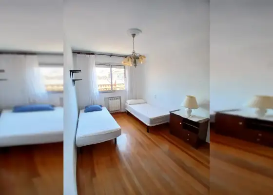 Habitación en un apartamento compartido de 5 habitaciones en Plaza de Toros, todos los gastos incluidos. en Valladolid