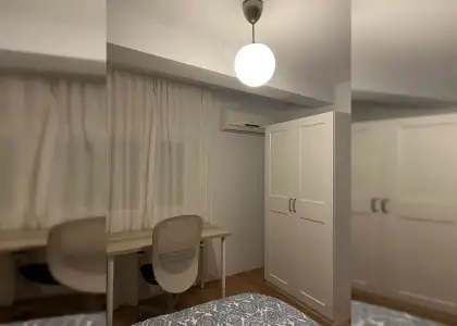 Habitación en un piso compartido de 2 dormitorios en alquiler en el Centro Histórico, ideal para profesionales. en Almería