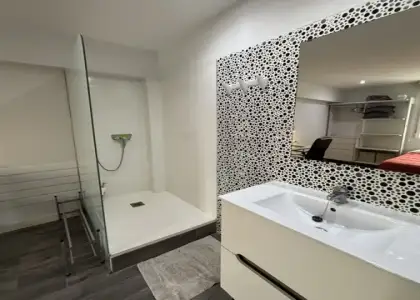 Habitación en un piso compartido de 3 dormitorios en alquiler en La Carrasca, Valencia. en Valencia