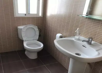 Habitación en un piso compartido de 4 habitaciones en Murcia, ideal para estudiantes. en Murcia